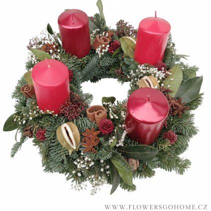 Adventní věnec s eukalyptem červený