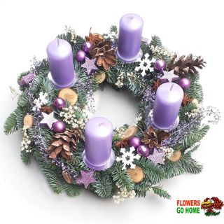 🎄 Fialová elegance pro kouzelné Vánoce 🎄 🌐 NALEZNETE ZDE: https://www.flowersgohome.cz/adventni-venec-8/ 🚚 Doručení po...