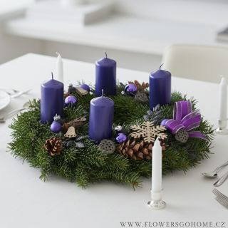 🎄✨ Fialový adventní věnec – kouzlo Vánoc u vás doma! ✨🎄 Připravte se na adventní období s našimi ručně vyráběnými...