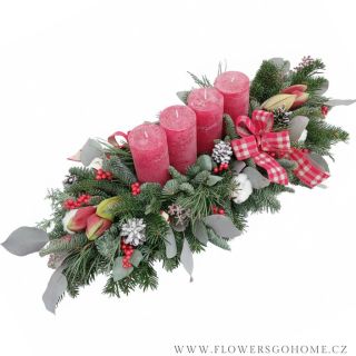 ✨Červený rustikální svícen s amarylisem✨ Tradiční, a přesto výjimečný. Náš ručně vázaný vánoční svícen z živé chvojí s...