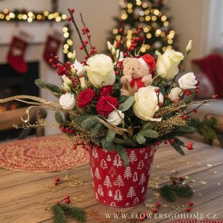 Vánoce se blíží a náš e‑shop www.flowersgohome.cz se obléká do svátečního ✨ Postupně pro vás přidáme nové vánoční kytice...